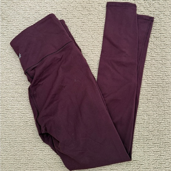 Athleta Maroon Leggings, size Small - Picture 1 of 2